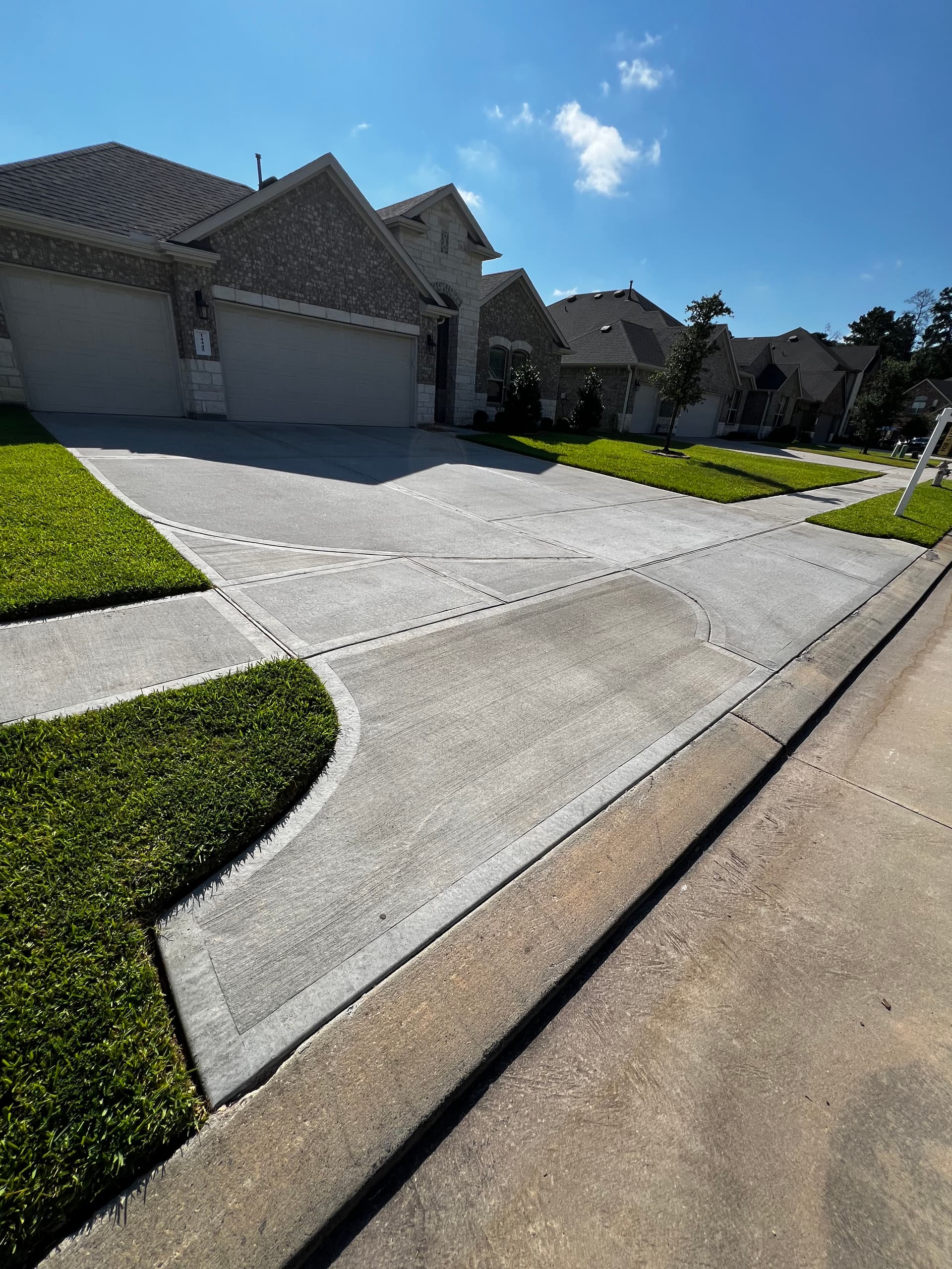 Gallery photos for Widened to a Full 4-Car Concrete Driveway Extension: Image #1