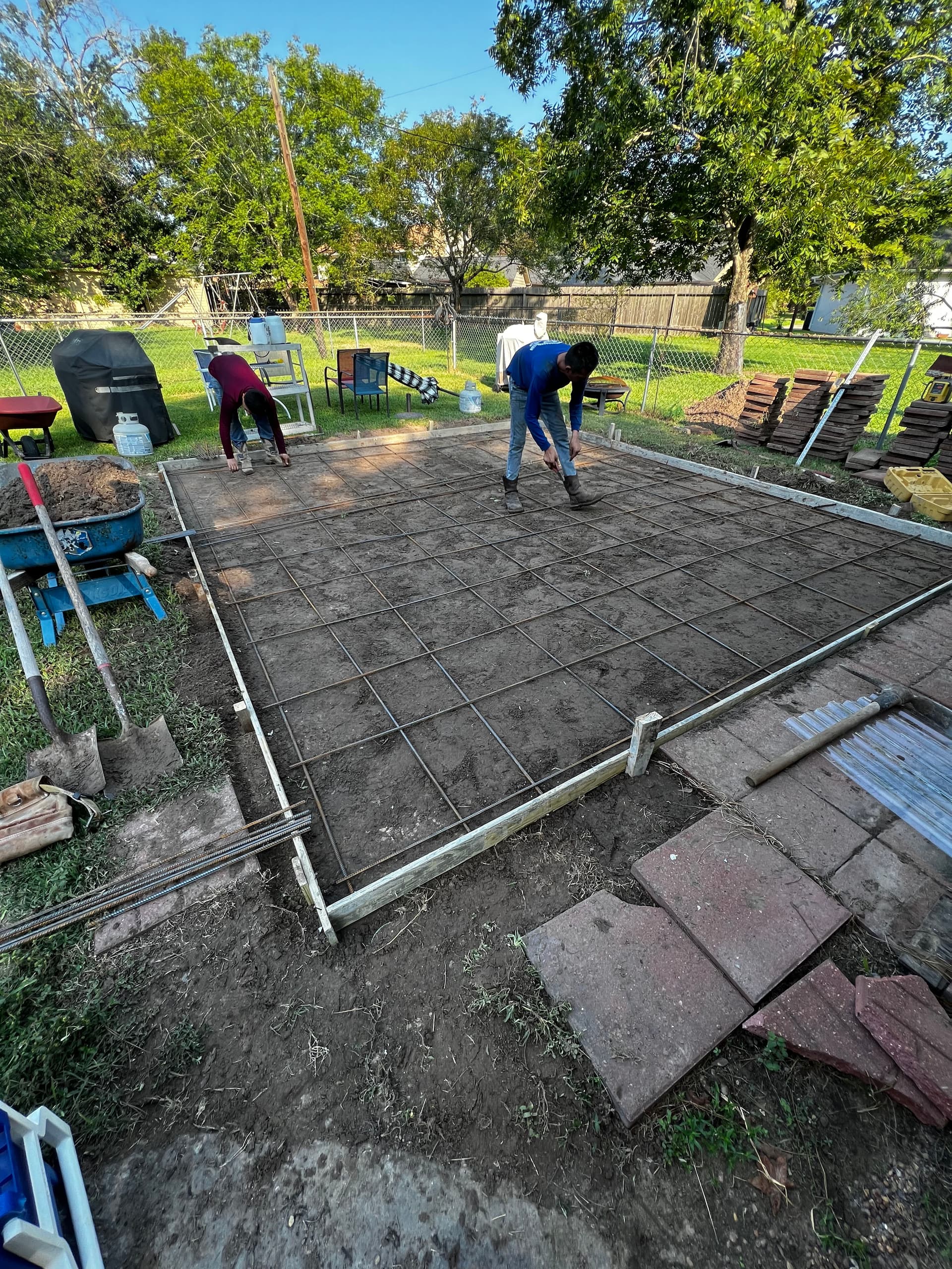Gallery photos for Shifting Paver Patio Gets Replaced With a Solid Concrete Slab: Image #1