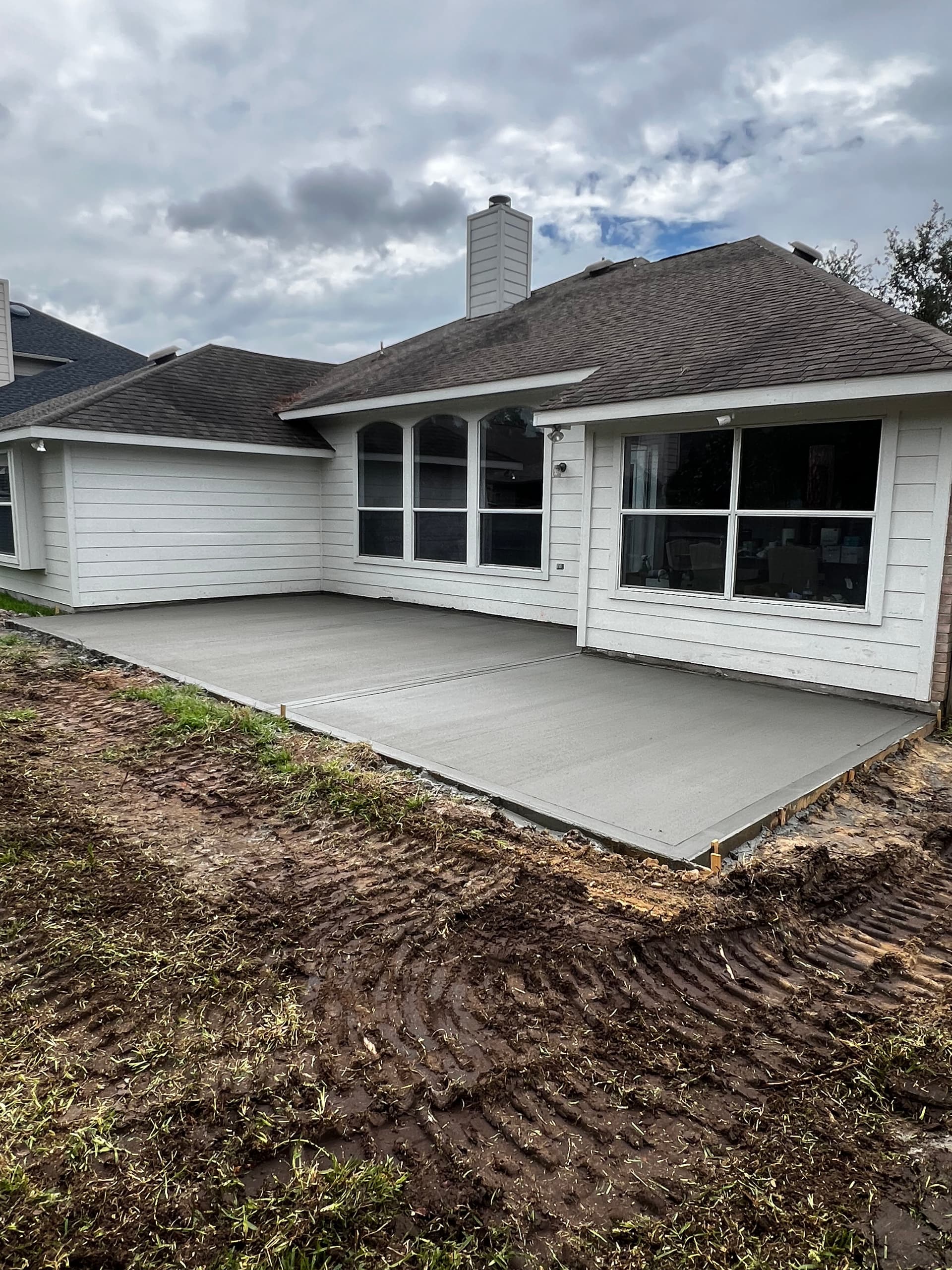 Gallery photos for Driveway Widening and Backyard Patio Addition That Actually Works: Image #7