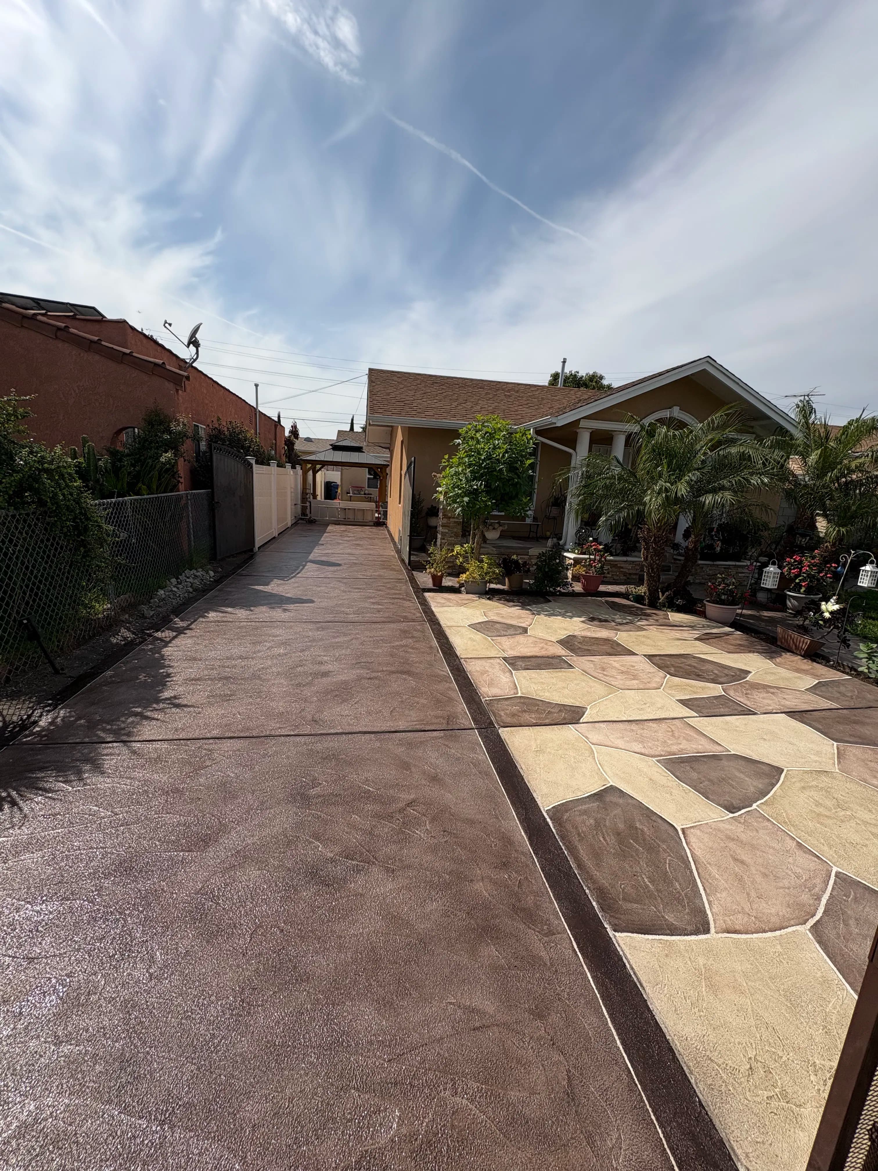 Project Stamped Concrete Driveway Overlay With a Custom Two-Zone Design image