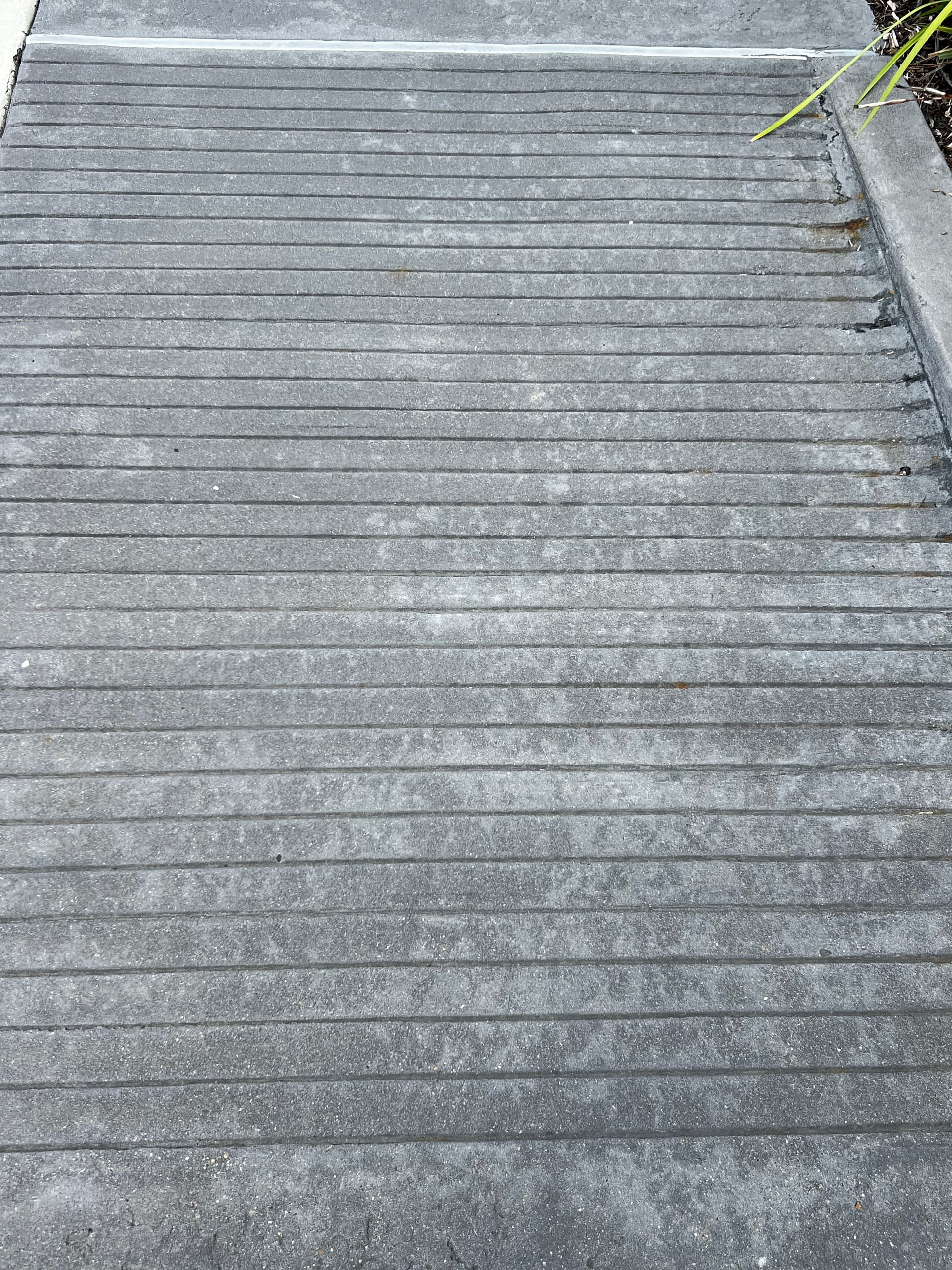 Gallery photos for Stone-Texture Concrete Finishes That Look Good and Work Hard: Image #6