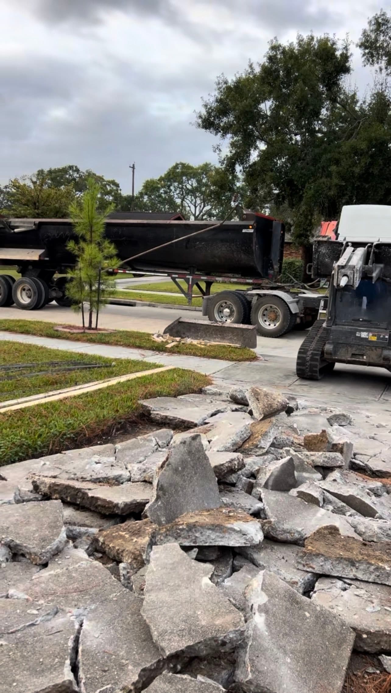 Gallery photos for Old Cracked Driveway Gets a Full Concrete Replacement: Image #2