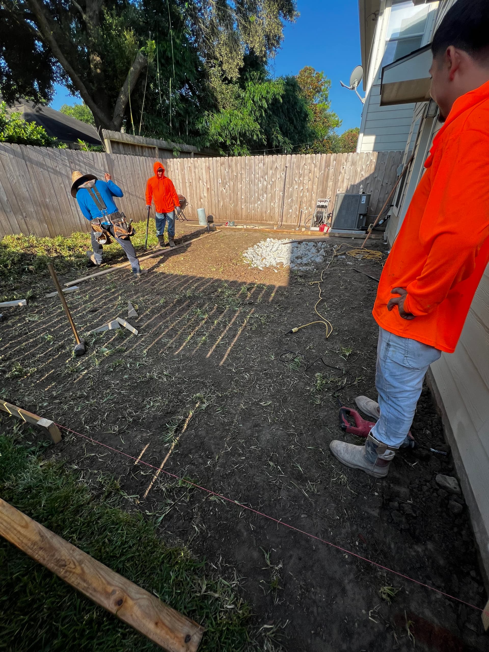 Gallery photos for Concrete Patio Slab Built Right From the Ground Up: Image #2