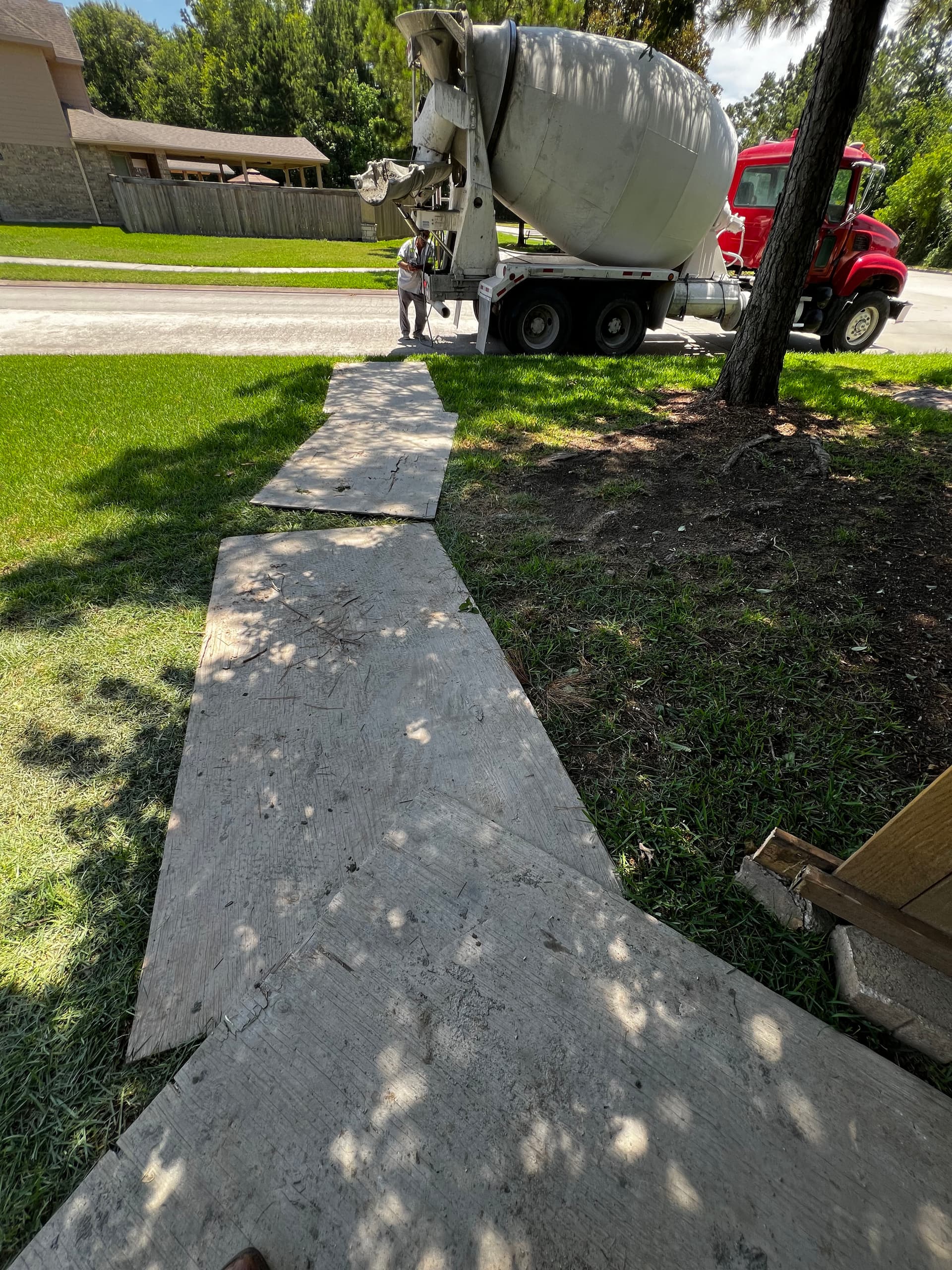 Gallery photos for Backyard Concrete Patio and Shed Slab Done Right: Image #8