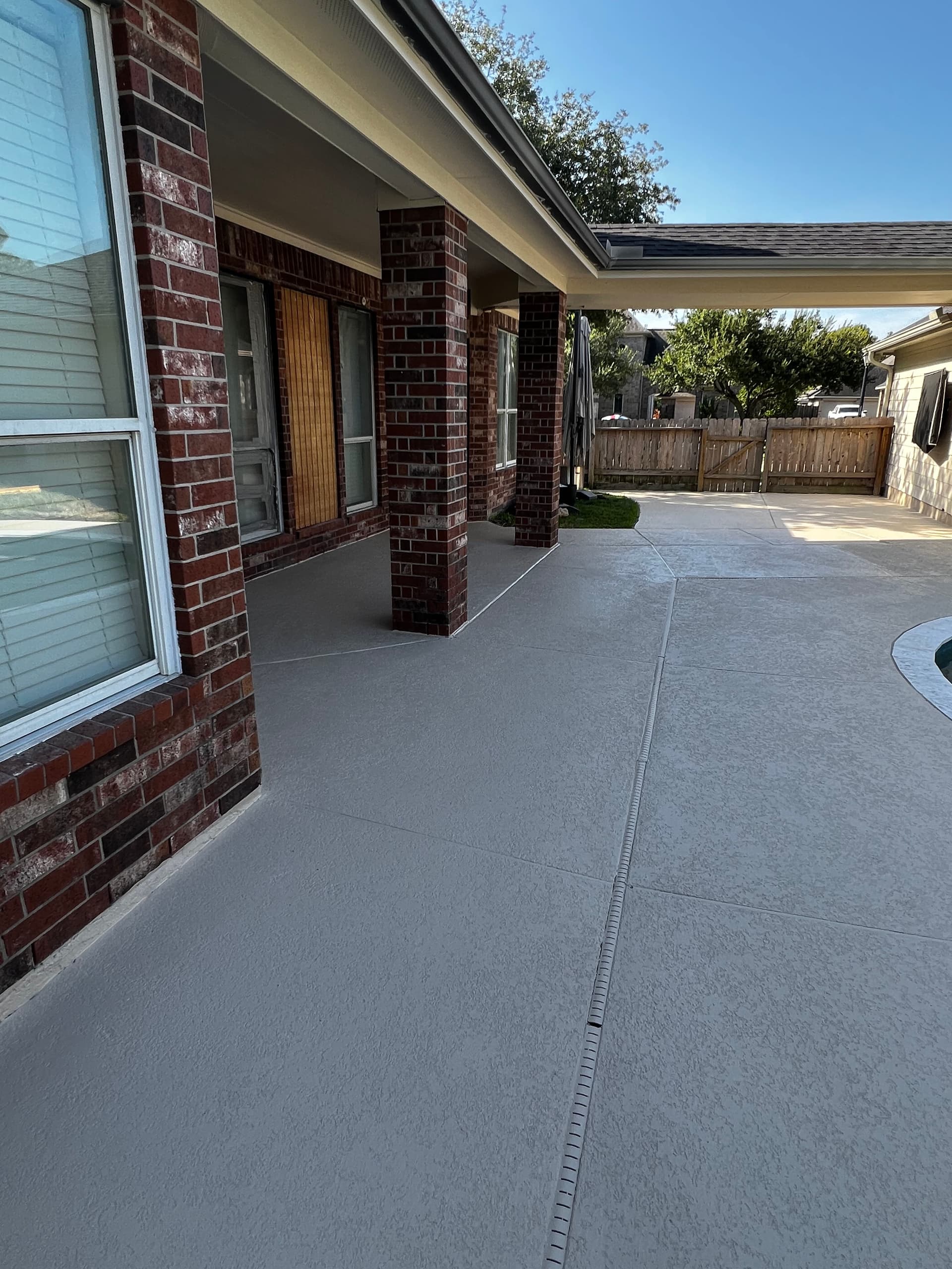 Fresh Spray Deck and Pool Deck Coating That Changes Everything