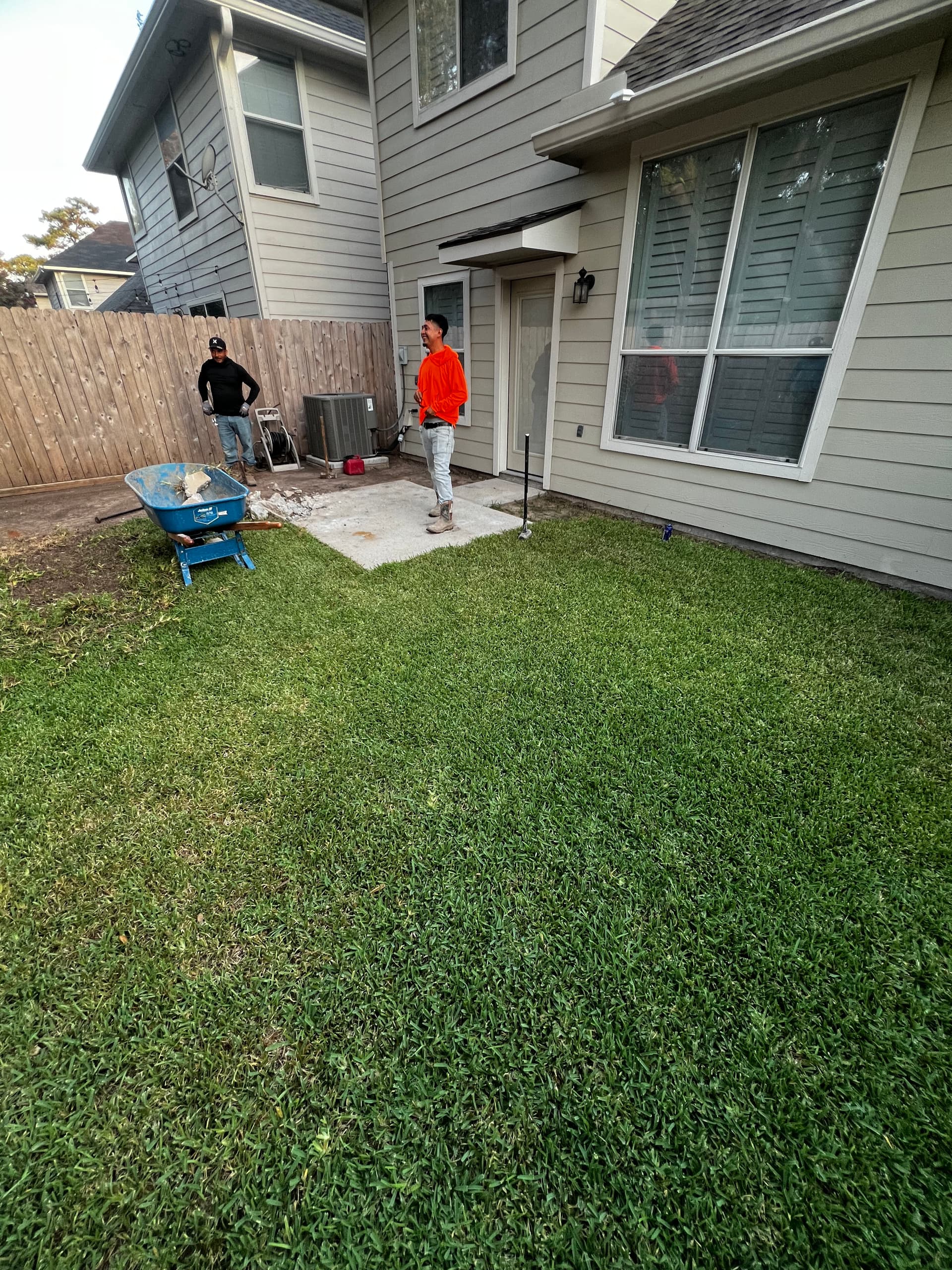Gallery photos for Concrete Patio Slab Built Right From the Ground Up: Image #1